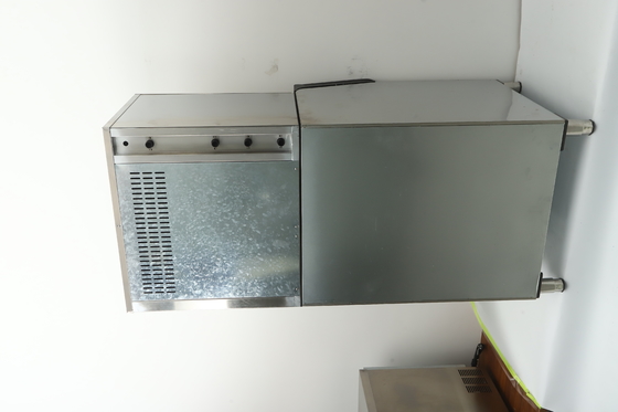 1100W 650g Füllkapazität Halbmond Eismaschine für die große Kapazität Eisproduktion
