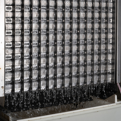 Wasserkühlung Elektrische Halbmond-Eismaschine für 200 kg Eislager und Energieeinsparung
