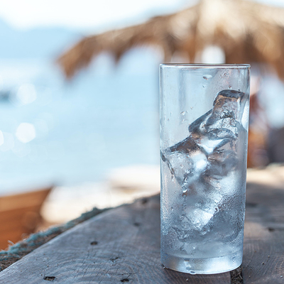 Kommerzielle 220 KG Wasserkühlung Würfel Eismaschine für Lebensmittelgeschäft kundenspezifisches Design