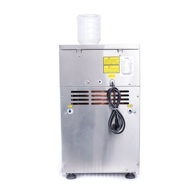 Gehäuse Material Sonstiges LZ-520 220kg 24h Bingsu Milch-Schnee-Eismaschine für Kaffeehaus